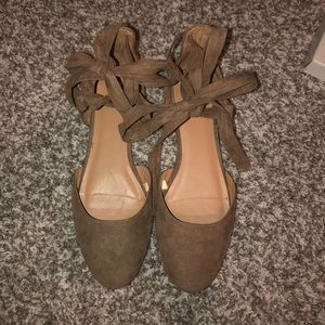 Mossimo flats with ankle tie ups